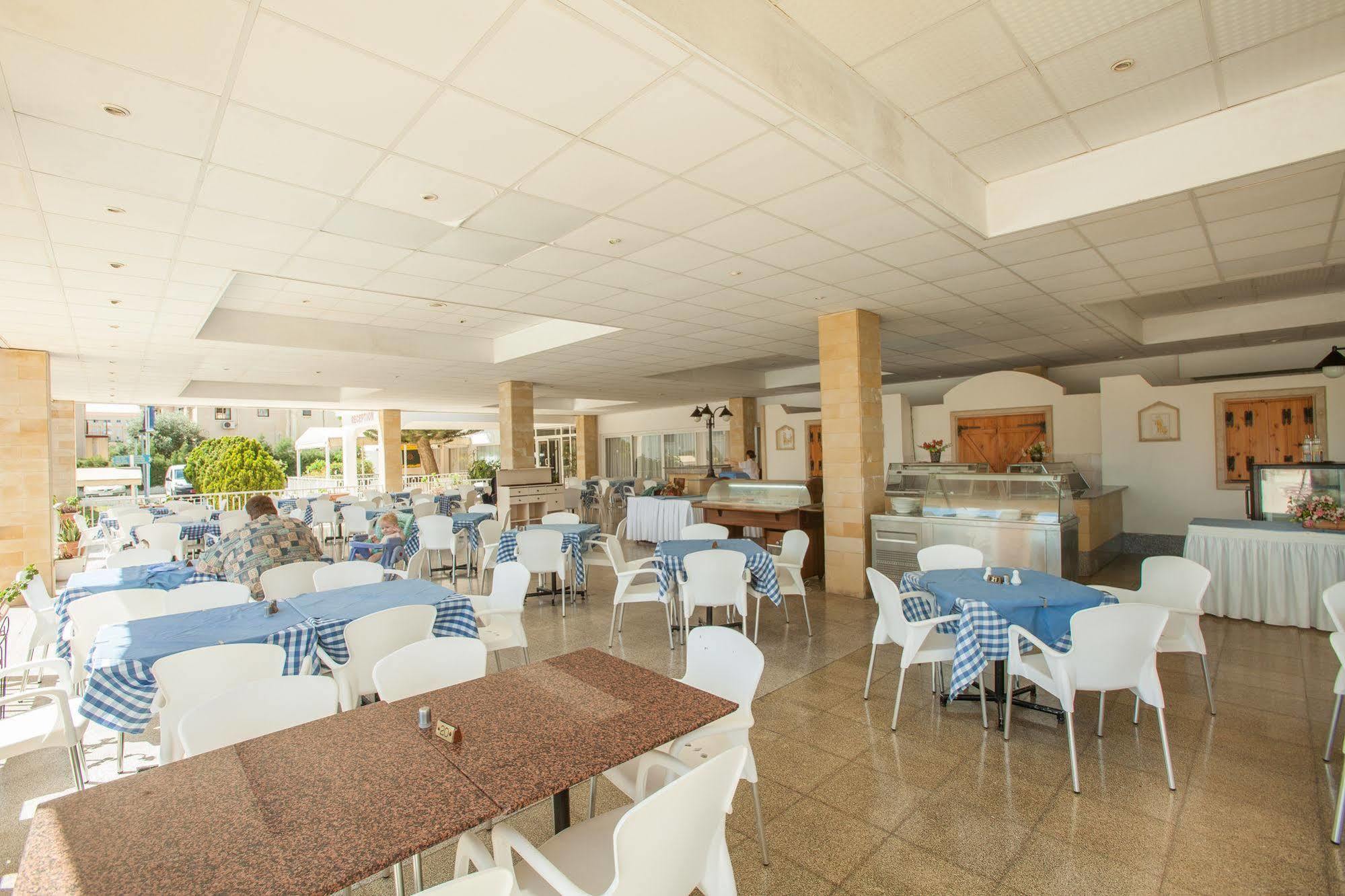 Crown Resorts Elamaris Protaras Exterior photo